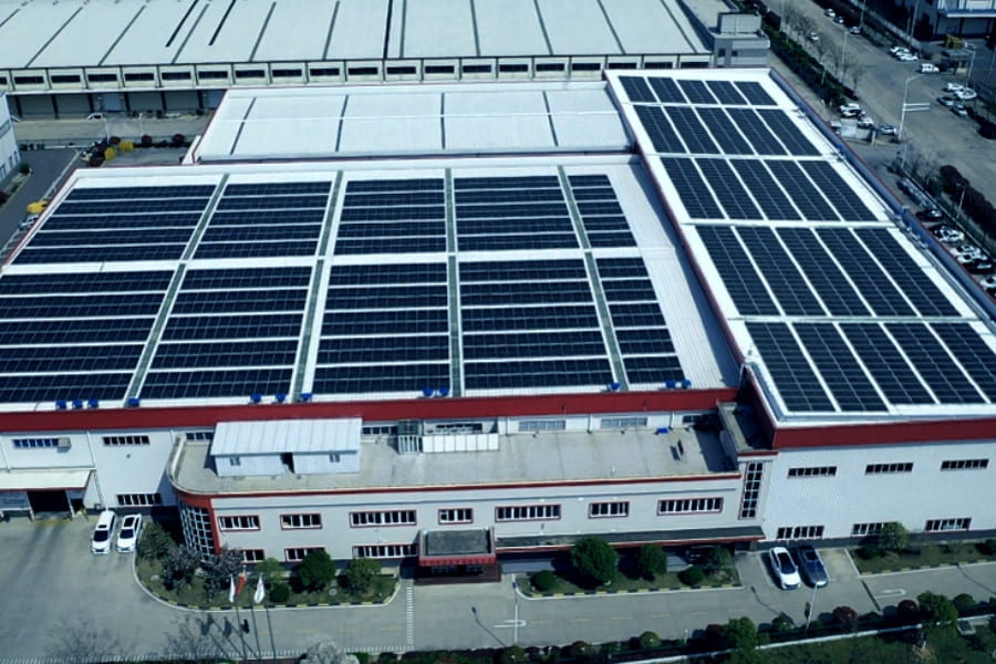 温室効果ガス排出削減に向けた太陽光発電導入事例（MOSAC武漢）