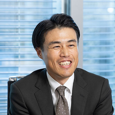 （株）サステック 経営企画部長 兼 業務改革統括室 奥野貴志さんの写真